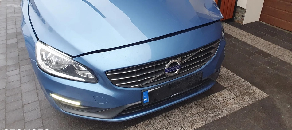 Volvo V60 cena 17500 przebieg: 231000, rok produkcji 2014 z Nowy Targ małe 121